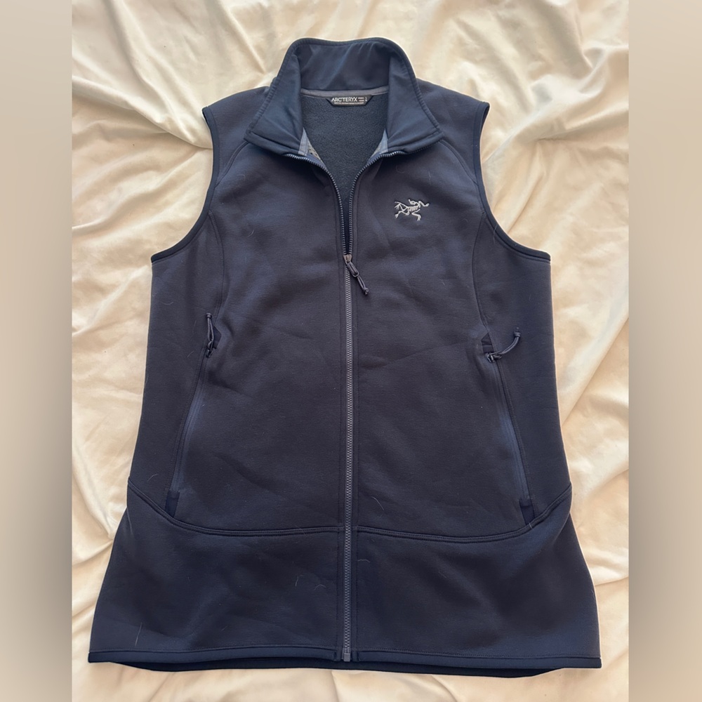 Arc'teryx Women’s Navy Fleece-Lined Vest